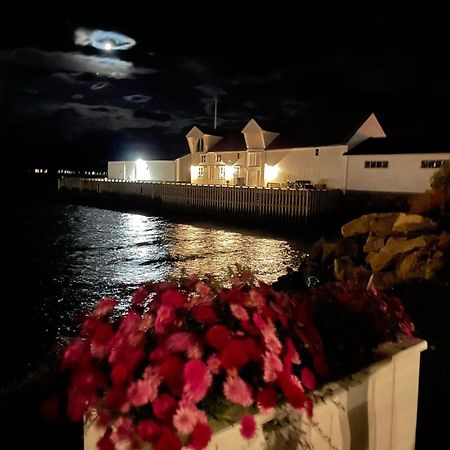 1. Etg I Dampskipsbrygga, Lodingen Havn Eksteriør billede