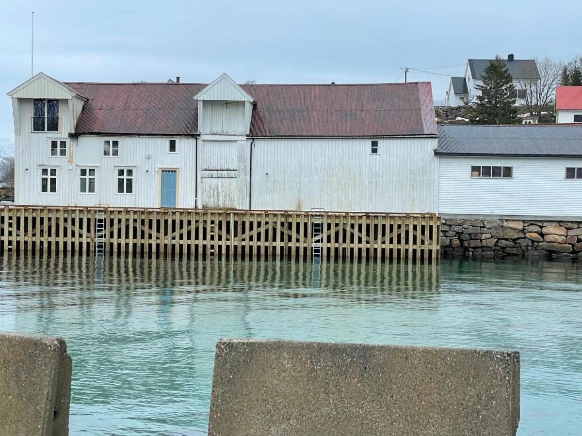 1. Etg I Dampskipsbrygga, Lodingen Havn Eksteriør billede